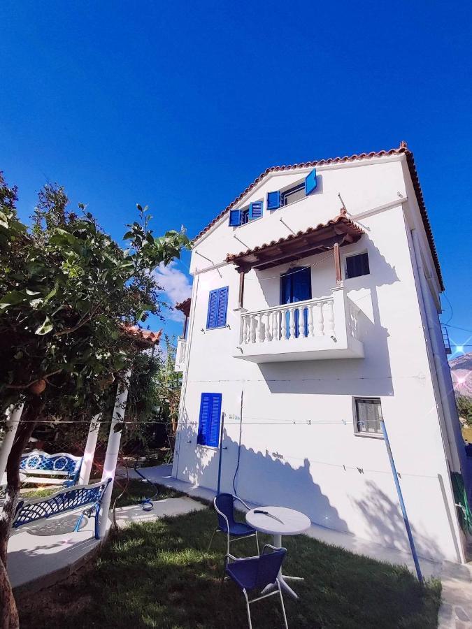 Jenny Apartments Karlovassi Luaran gambar